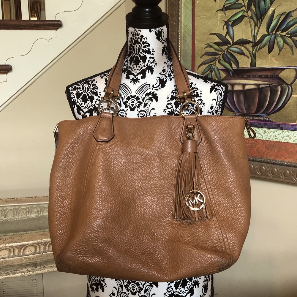 MICHAEL KORS Bag and Wallet
